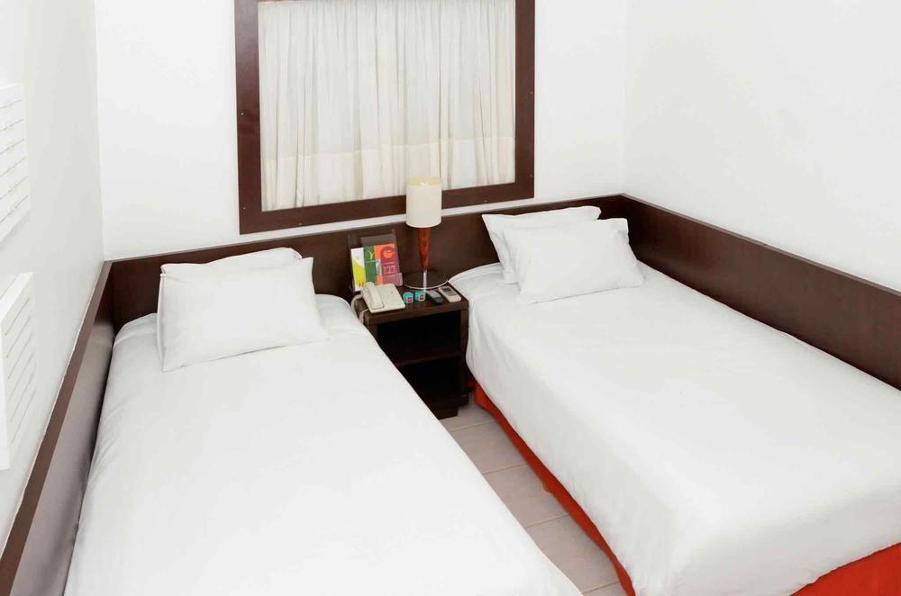 Triangulo Apart Hotel فيتوريا المظهر الخارجي الصورة
